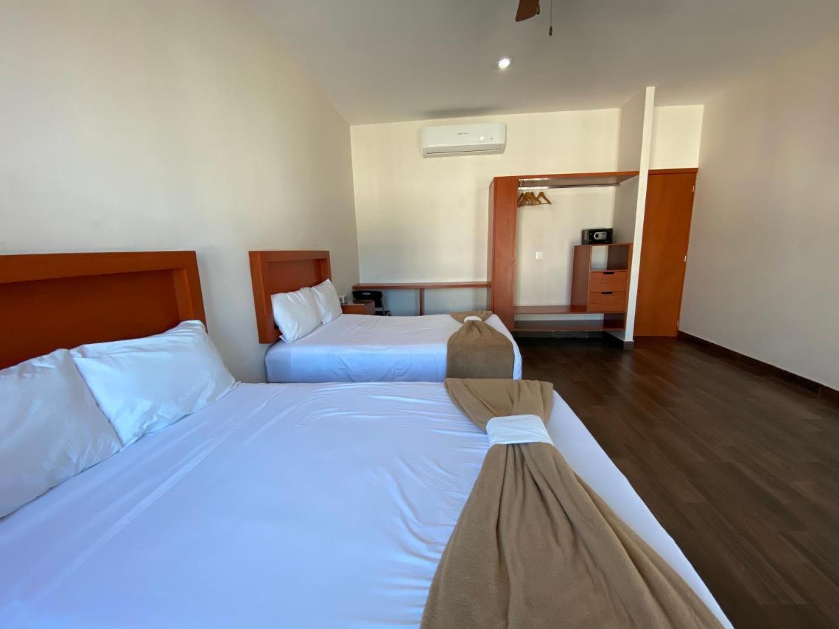 La Lola Hotel & Suites Масатлан Екстериор снимка