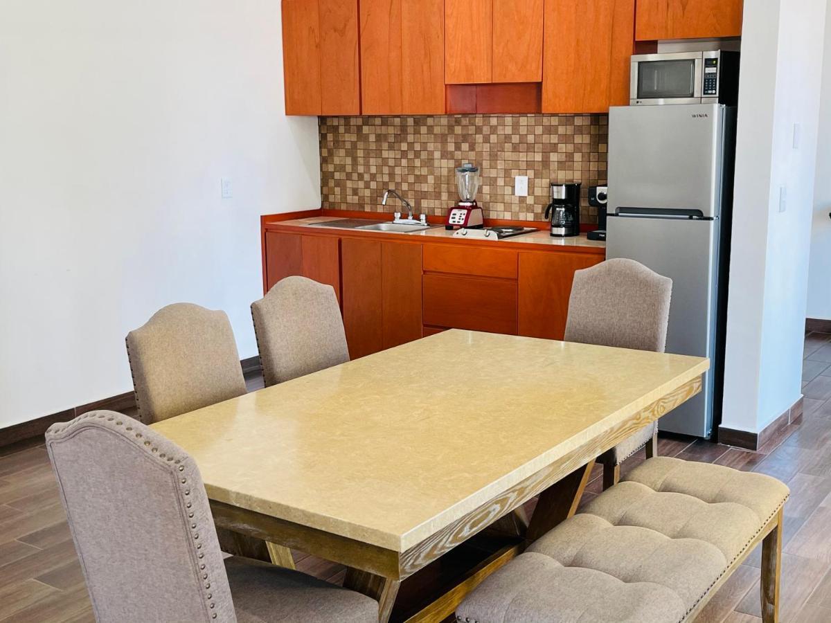 La Lola Hotel & Suites Масатлан Екстериор снимка