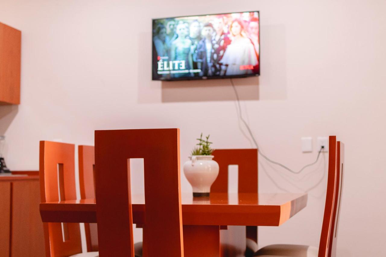 La Lola Hotel & Suites Масатлан Екстериор снимка